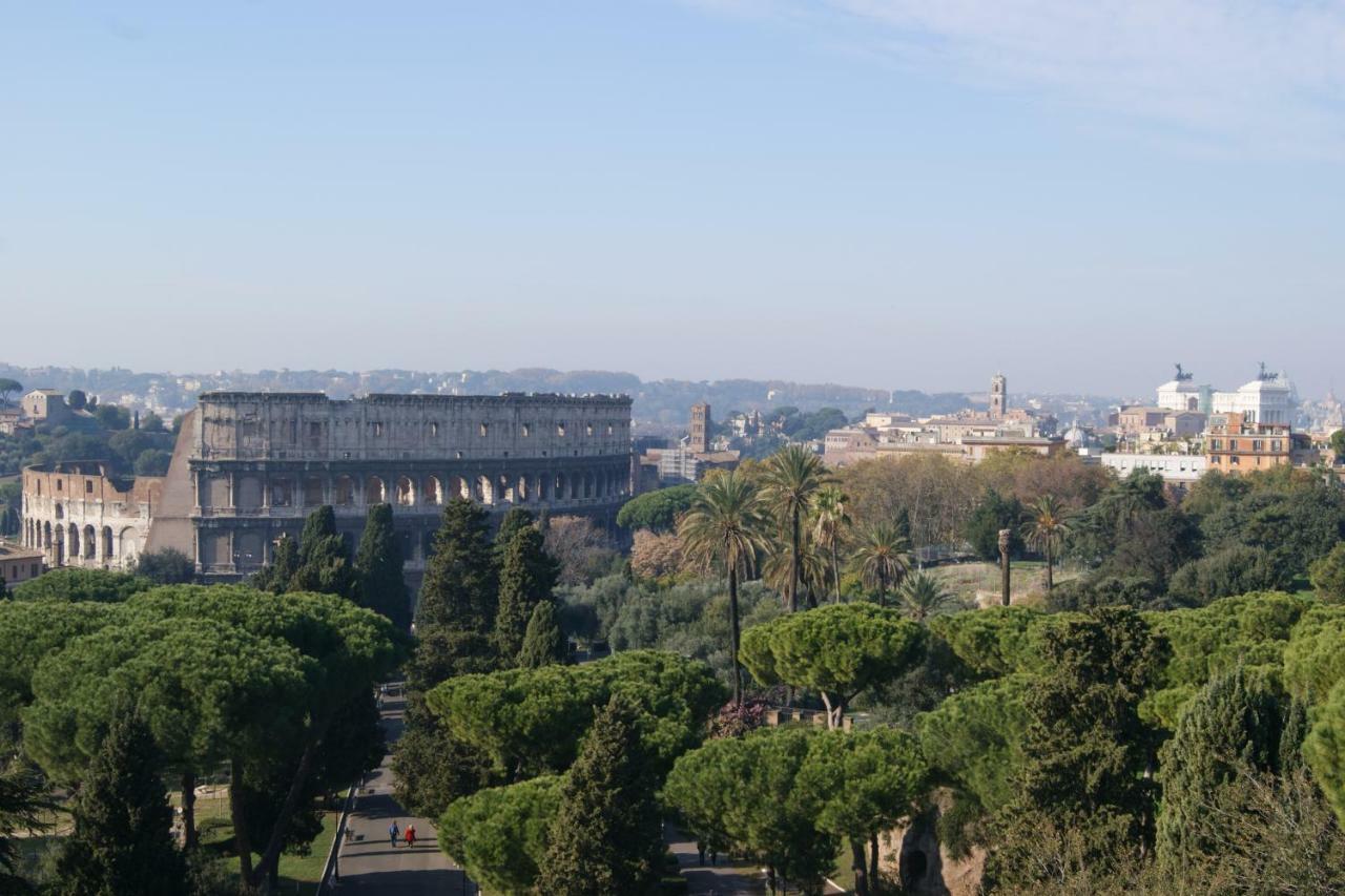 Tatusa Al Colosseo Rome Exterior photo